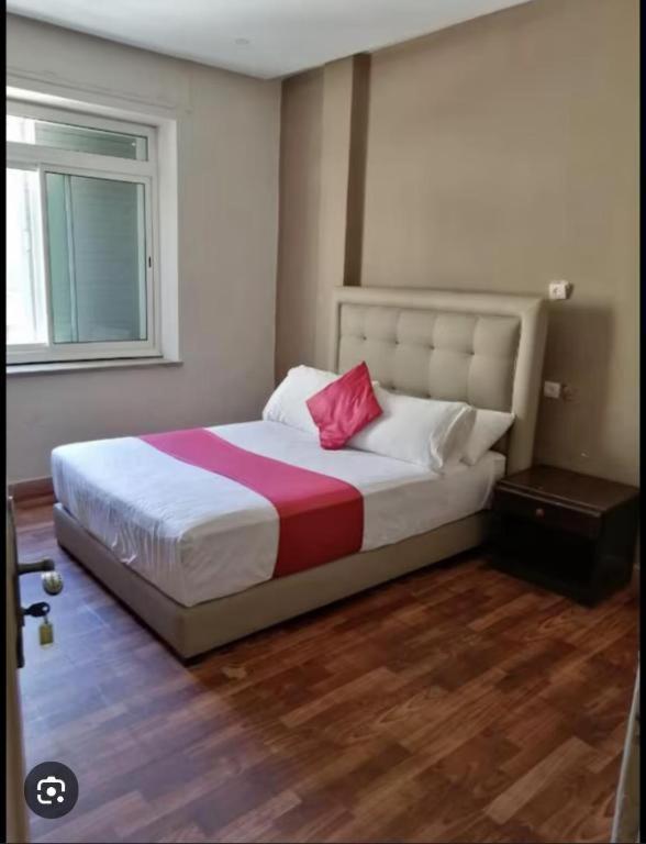 Hotel Astoria Tanger Bagian luar foto